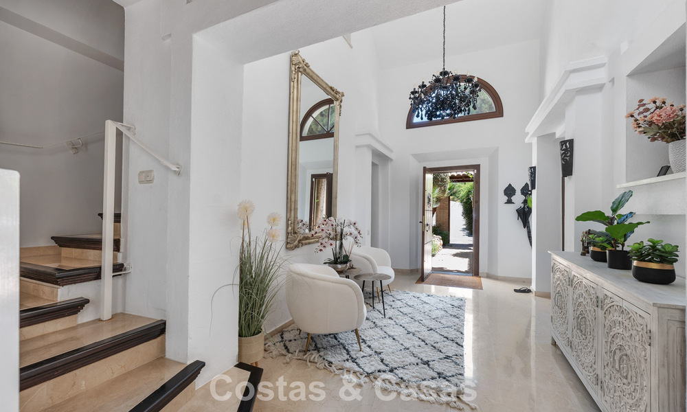 Spacieuse villa familiale méditerranéenne à vendre sur le New Golden Mile entre Marbella et Estepona 807267