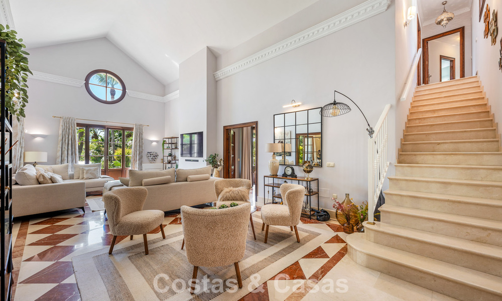 Spacieuse villa familiale méditerranéenne à vendre sur le New Golden Mile entre Marbella et Estepona 807271