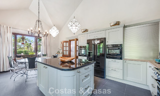 Spacieuse villa familiale méditerranéenne à vendre sur le New Golden Mile entre Marbella et Estepona 807279 