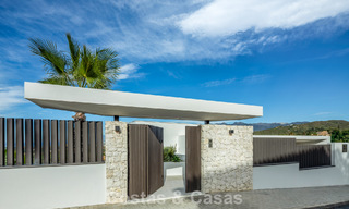 Villa de luxe ultramoderne neuve avec vue panoramique sur la mer à vendre dans l’Est de Marbella 807449 
