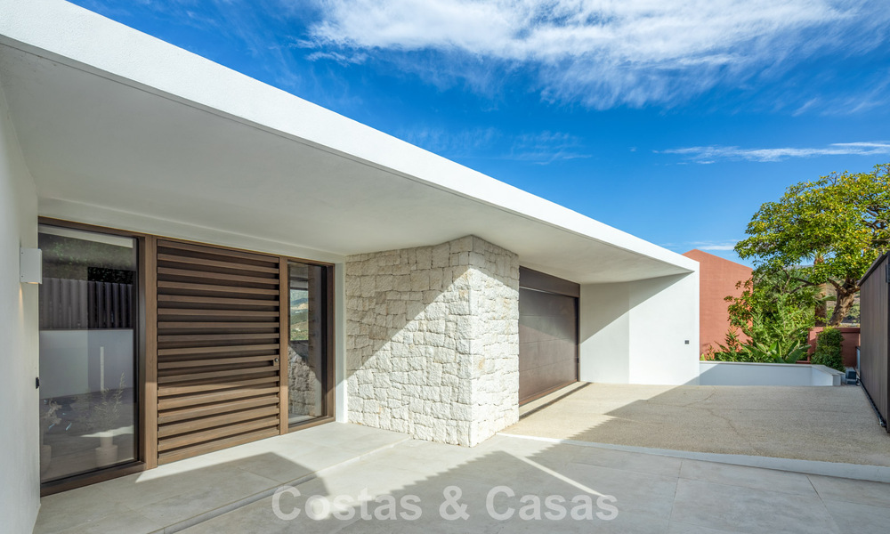 Villa de luxe ultramoderne neuve avec vue panoramique sur la mer à vendre dans l’Est de Marbella 807451