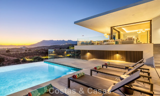Villa de luxe ultramoderne neuve avec vue panoramique sur la mer à vendre dans l’Est de Marbella 807467 