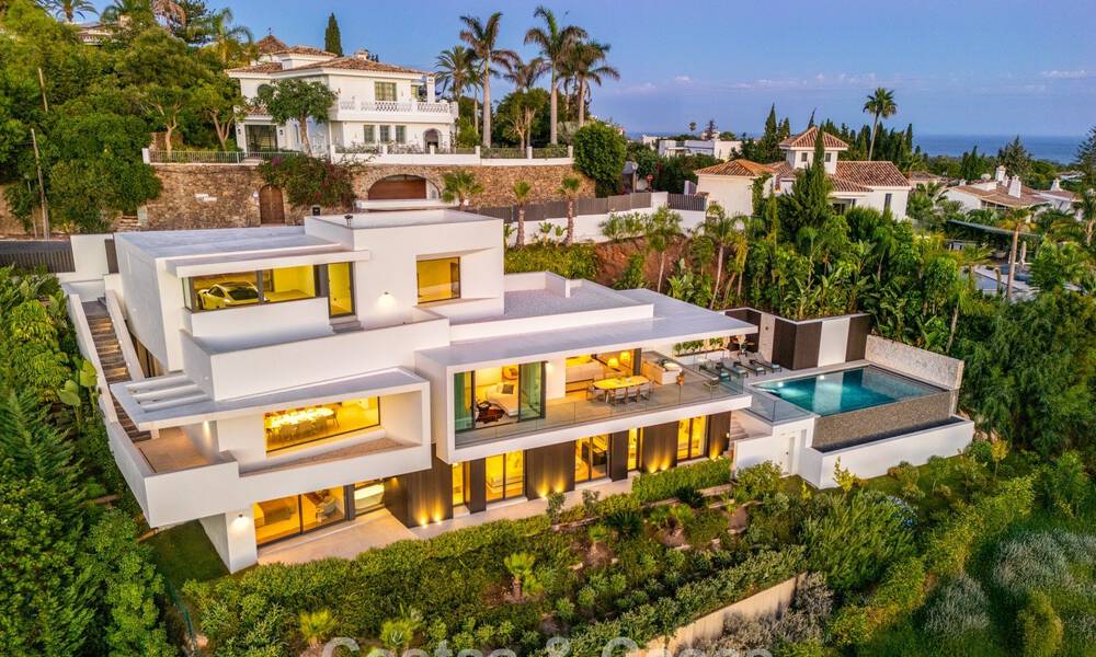 Villa de luxe ultramoderne neuve avec vue panoramique sur la mer à vendre dans l’Est de Marbella 807468
