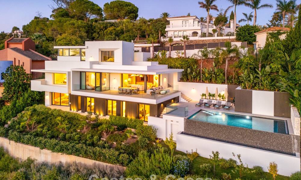 Villa de luxe ultramoderne neuve avec vue panoramique sur la mer à vendre dans l’Est de Marbella 807470