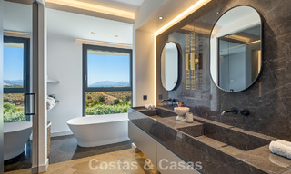 Villa de luxe ultramoderne neuve avec vue panoramique sur la mer à vendre dans l’Est de Marbella 807487 