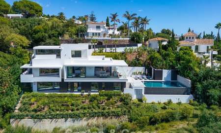 Villa de luxe ultramoderne neuve avec vue panoramique sur la mer à vendre dans l’Est de Marbella 807492