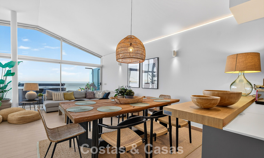 Penthouse d’angle exclusif avec vue panoramique sur la mer à vendre à El Higueron, Benalmádena, Costa del Sol 807390