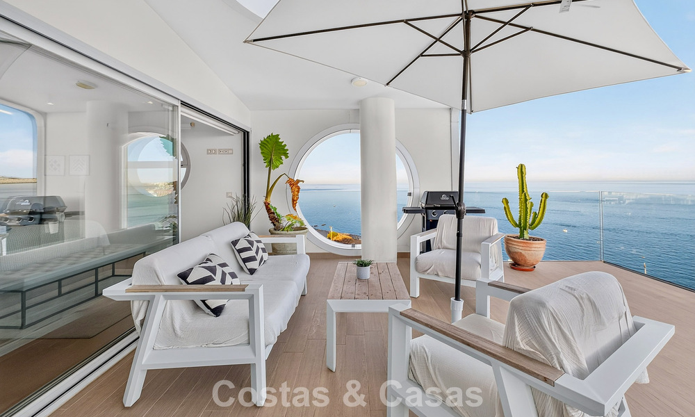 Penthouse d’angle exclusif avec vue panoramique sur la mer à vendre à El Higueron, Benalmádena, Costa del Sol 807399