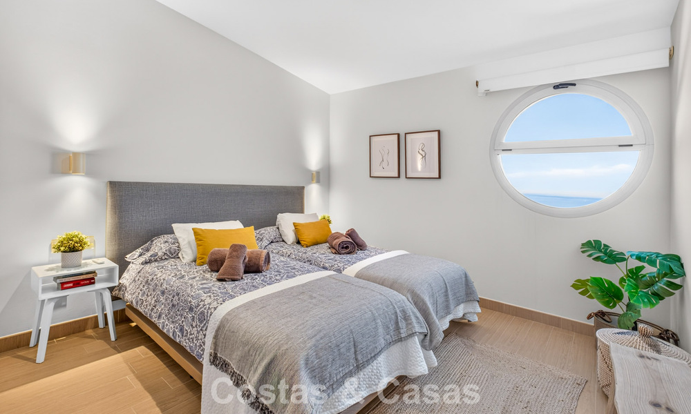 Penthouse d’angle exclusif avec vue panoramique sur la mer à vendre à El Higueron, Benalmádena, Costa del Sol 807414