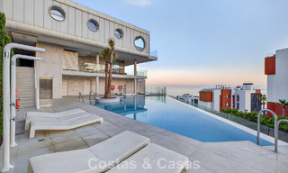 Penthouse d’angle exclusif avec vue panoramique sur la mer à vendre à El Higueron, Benalmádena, Costa del Sol 807416 