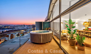 Penthouse d’angle exclusif avec vue panoramique sur la mer à vendre à El Higueron, Benalmádena, Costa del Sol 807431 