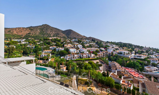 Élégant appartement d’angle avec vue imprenable sur la mer à vendre à El Higuerón, Fuengirola, Costa del Sol 807535 