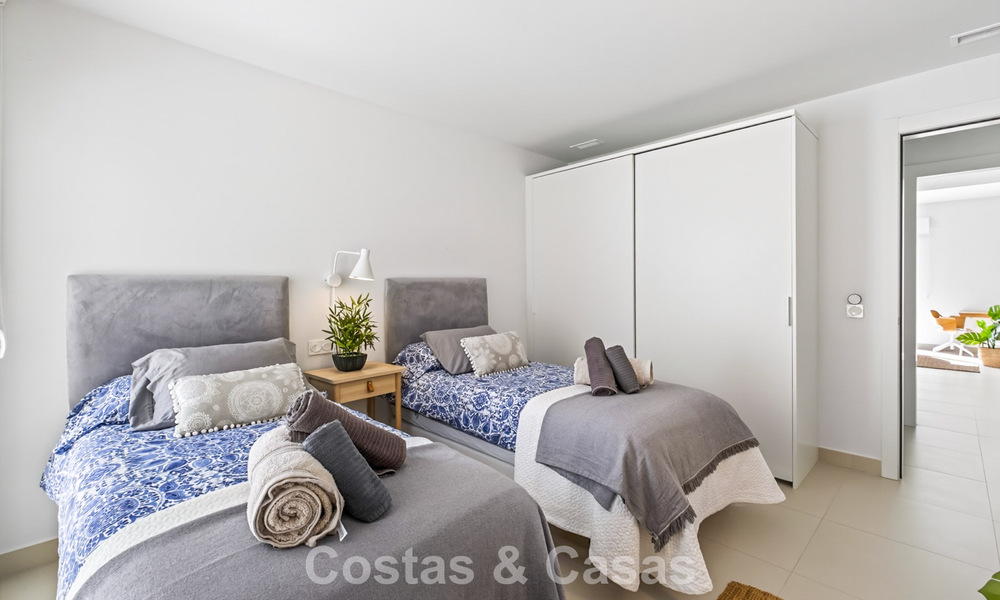 Élégant appartement d’angle avec vue imprenable sur la mer à vendre à El Higuerón, Fuengirola, Costa del Sol 807536