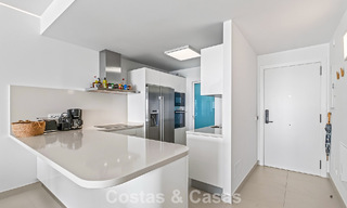 Élégant appartement d’angle avec vue imprenable sur la mer à vendre à El Higuerón, Fuengirola, Costa del Sol 807548 