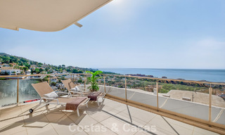 Élégant appartement d’angle avec vue imprenable sur la mer à vendre à El Higuerón, Fuengirola, Costa del Sol 807555 