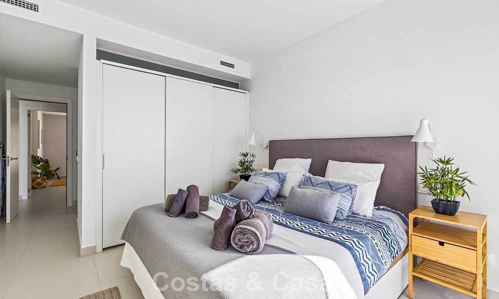 Élégant appartement d’angle avec vue imprenable sur la mer à vendre à El Higuerón, Fuengirola, Costa del Sol 807562