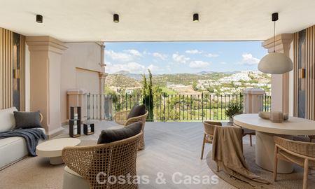 Maison de ville modernisée avec vue panoramique à vendre dans les collines de Marbella - Benahavís 807611