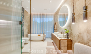 Villa contemporaine neuve avec vues panoramiques à vendre sur le célèbre Golden Mile de Marbella 807791 