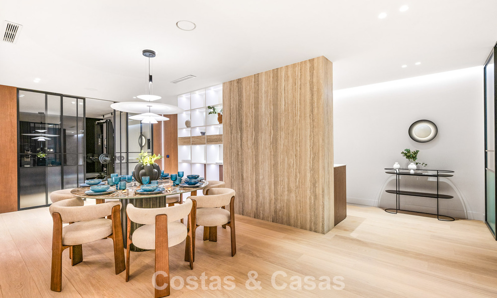 Villa contemporaine neuve avec vues panoramiques à vendre sur le célèbre Golden Mile de Marbella 807815