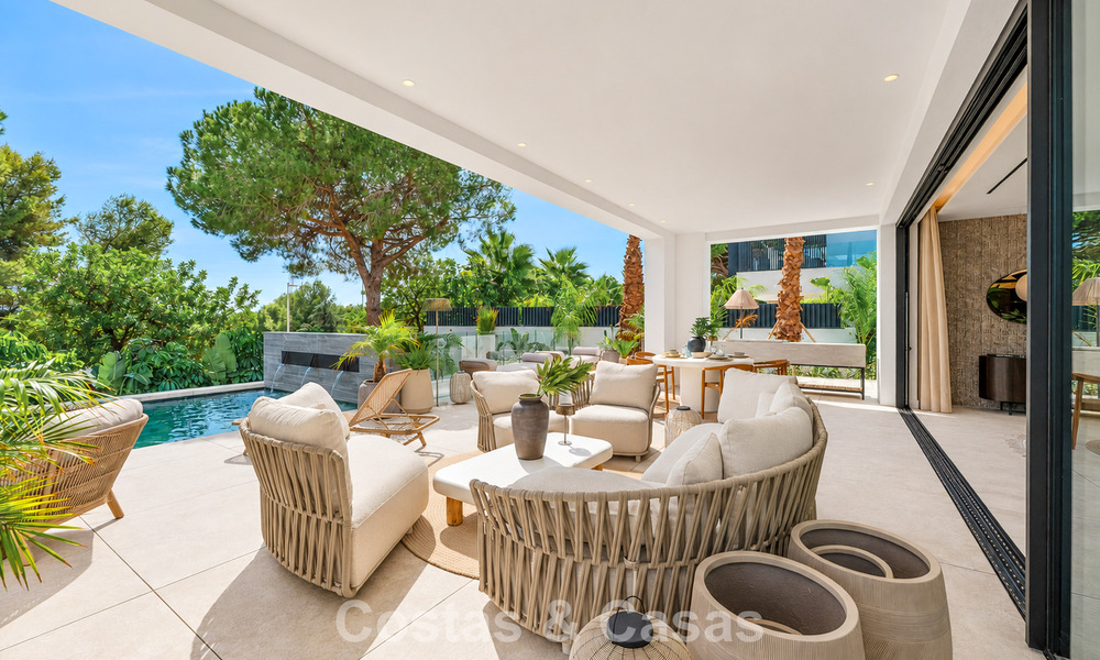 Villa contemporaine neuve avec vues panoramiques à vendre sur le célèbre Golden Mile de Marbella 807855