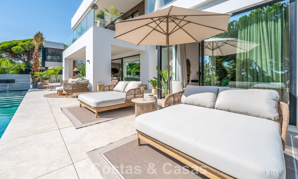 Villa contemporaine neuve avec vues panoramiques à vendre sur le célèbre Golden Mile de Marbella 807864