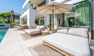Villa contemporaine neuve avec vues panoramiques à vendre sur le célèbre Golden Mile de Marbella 807864 