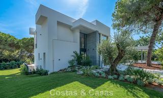 Villa contemporaine neuve avec vues panoramiques à vendre sur le célèbre Golden Mile de Marbella 807869 