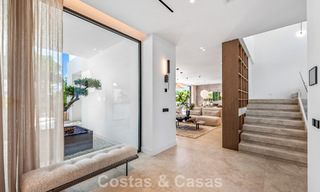 Villa contemporaine neuve avec vues panoramiques à vendre sur le célèbre Golden Mile de Marbella 807884 