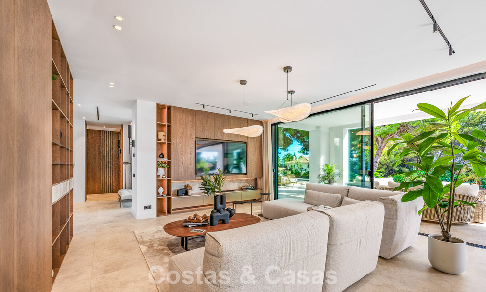 Villa contemporaine neuve avec vues panoramiques à vendre sur le célèbre Golden Mile de Marbella 807893