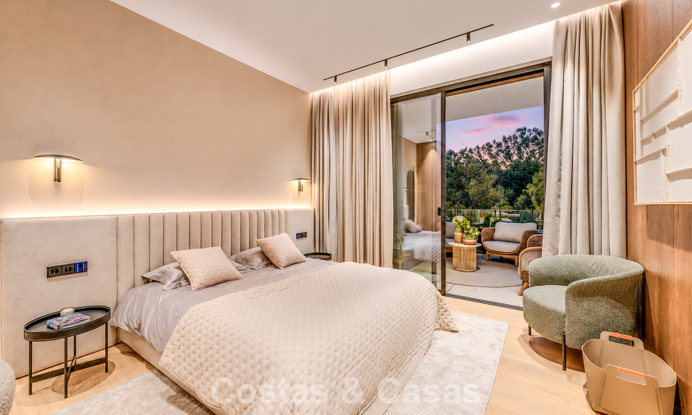 Villa contemporaine neuve avec vues panoramiques à vendre sur le célèbre Golden Mile de Marbella 807955