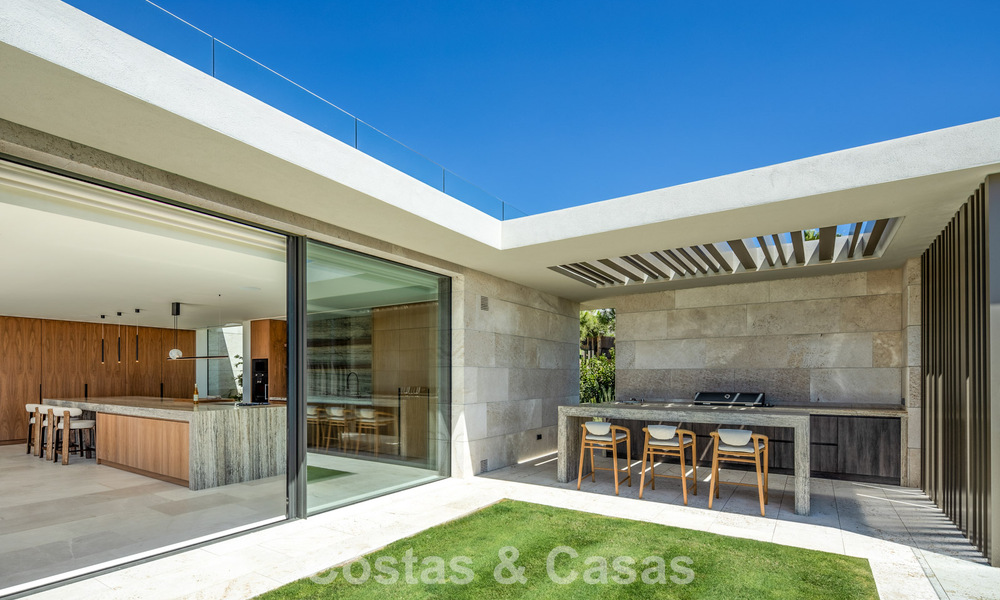 Villa neuve d’avant-garde à vendre avec des vues panoramiques spectaculaires à La Reserva Club, Sotogrande, Costa del Sol 807902