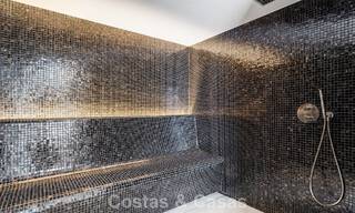 Villa modernisée au style méditerranéen contemporain à vendre dans la Golf Valley de Nueva Andalucía, Marbella 808007 