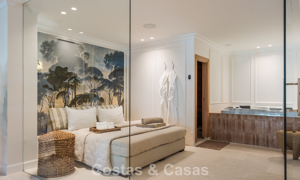 Villa méditerranéenne de luxe avec intérieur d’inspiration française à vendre au cœur de Nueva Andalucía, Marbella 808037
