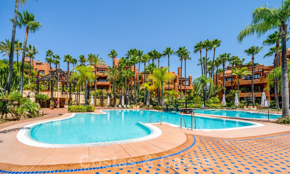 Appartements à vendre à La Alzambra, à quelques minutes à pied de Puerto Banús, à Nueva Andalucía, Marbella 807716