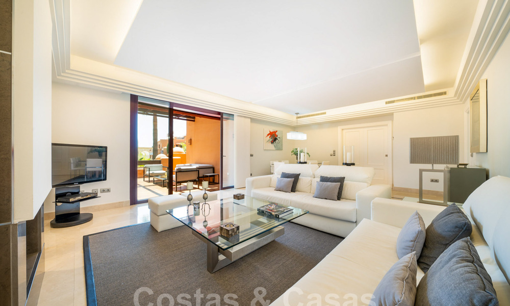 Appartements à vendre à La Alzambra, à quelques minutes à pied de Puerto Banús, à Nueva Andalucía, Marbella 807719