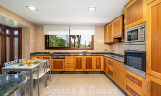 Appartements à vendre à La Alzambra, à quelques minutes à pied de Puerto Banús, à Nueva Andalucía, Marbella 807722 