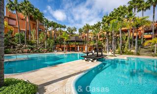 Appartements à vendre à La Alzambra, à quelques minutes à pied de Puerto Banús, à Nueva Andalucía, Marbella 807734 