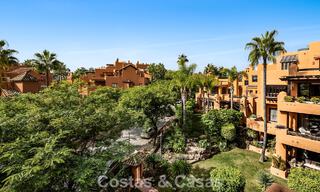 Appartements à vendre à La Alzambra, à quelques minutes à pied de Puerto Banús, à Nueva Andalucía, Marbella 807743 