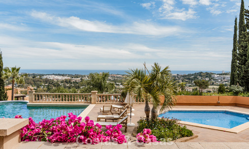 Penthouse duplex de luxe avec vue panoramique à vendre dans la vallée du golf de Nueva Andalucía, Marbella 808071