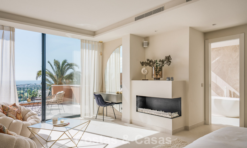 Penthouse duplex de luxe avec vue panoramique à vendre dans la vallée du golf de Nueva Andalucía, Marbella 808076