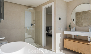 Penthouse duplex de luxe avec vue panoramique à vendre dans la vallée du golf de Nueva Andalucía, Marbella 808087 