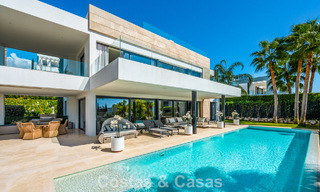 Villa contemporaine de luxe au design minimaliste à vendre à Nueva Andalucía, Marbella 808122 
