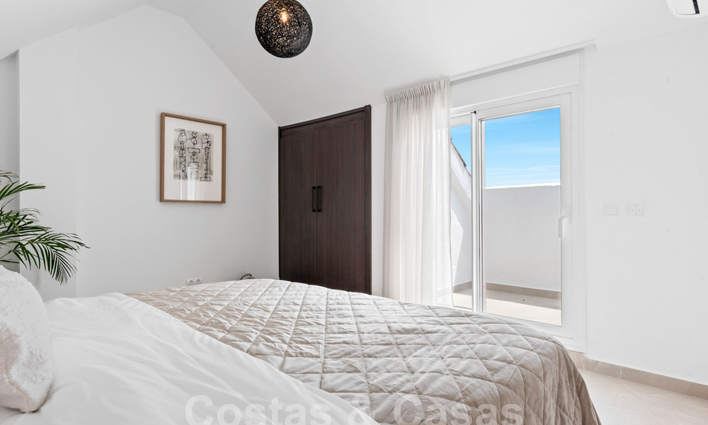 Spacieux appartements à vendre à La Maestranza à deux pas de toutes les commodités à Nueva Andalucía, Marbella 808298