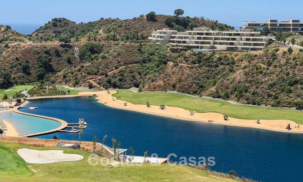 Appartements contemporains de luxe à vendre dans un resort de golf dans les collines de Marbella - Benahavís 808661
