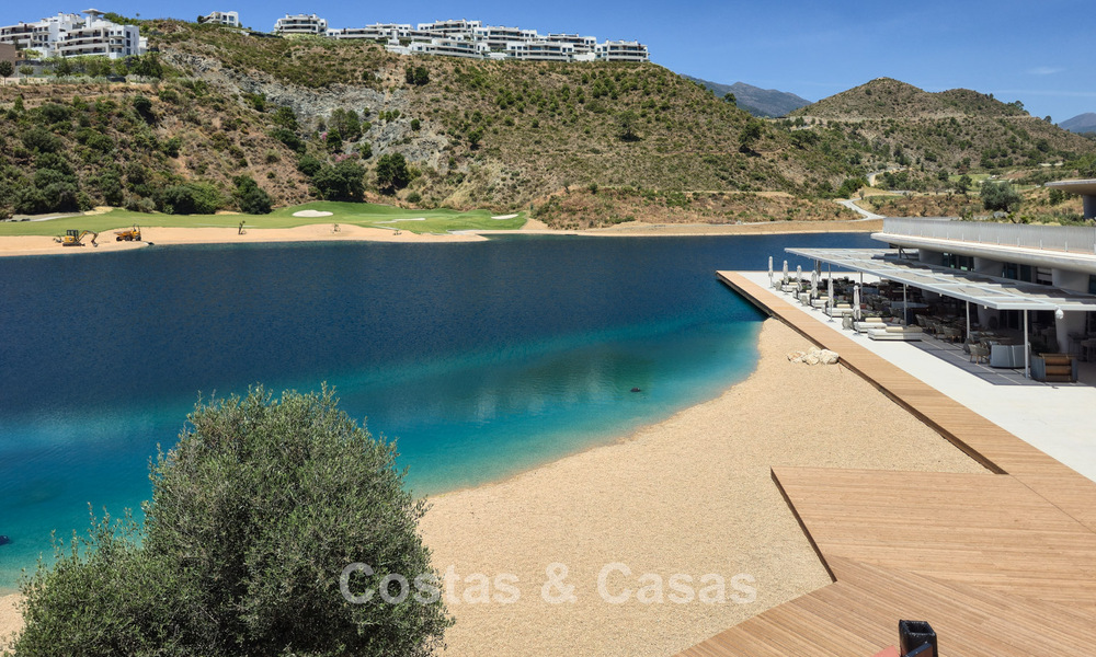 Appartements contemporains de luxe à vendre dans le prestigieux resort de La Quinta, Marbella - Benahavís 808682