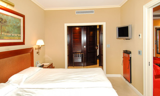 Appartements situé dans un hotel en première ligne de plage à Puerto Banús - Marbella 32069 