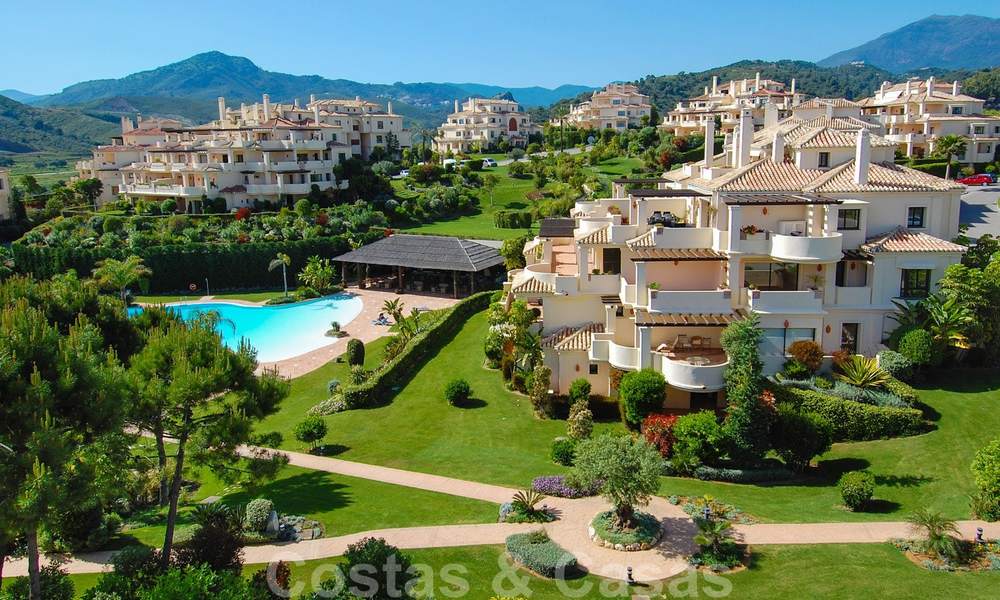 Appartements de luxe en première ligne de golf à acheter dans la région de Marbella - Benahavis 23810