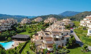 Appartements de luxe en première ligne de golf à acheter dans la région de Marbella - Benahavis 23823 