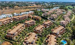 Appartements de luxe à vendre en première ligne de golf dans la zone de Marbella - Benahavis 791129 