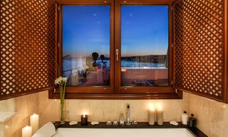 Appartements de luxe en première ligne de plage à vendre, Estepona, Costa del Sol avec vue sur mer 9730 